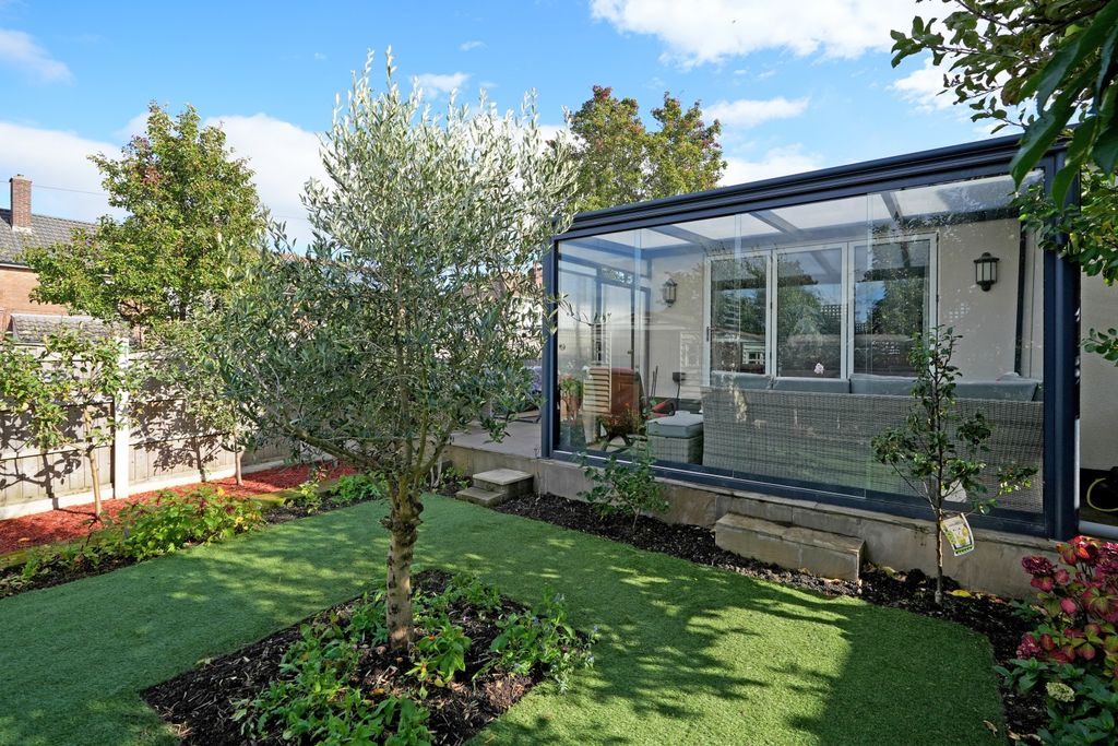 Property photo 1 of 26 Garden
