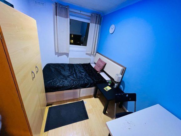 Property photo 1 of 5 0Qbnieffakyx8B1Facya_862.Jpeg