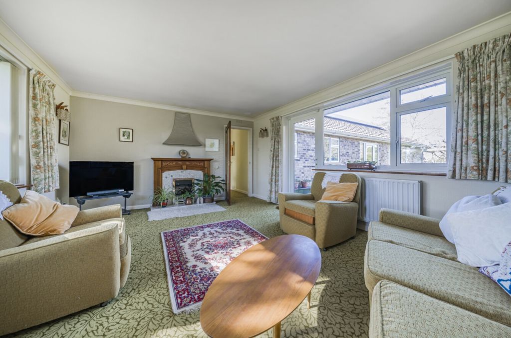 Property photo 3 of 22 1273113 (13)