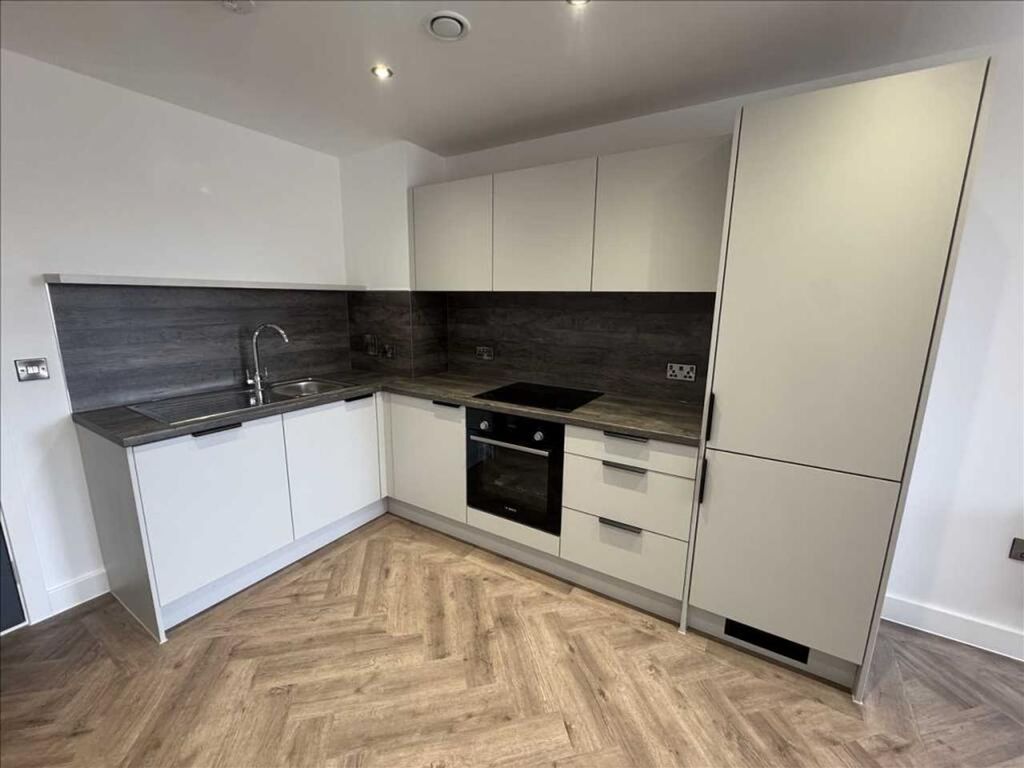 Property photo 2 of 5