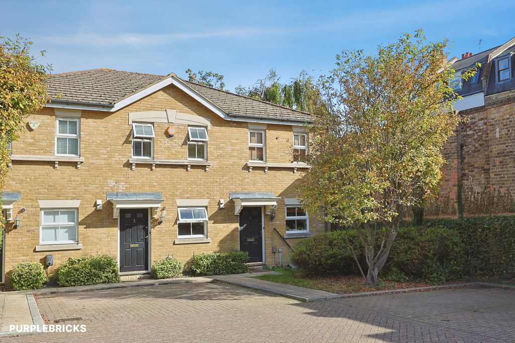 Property photo 2 of 19