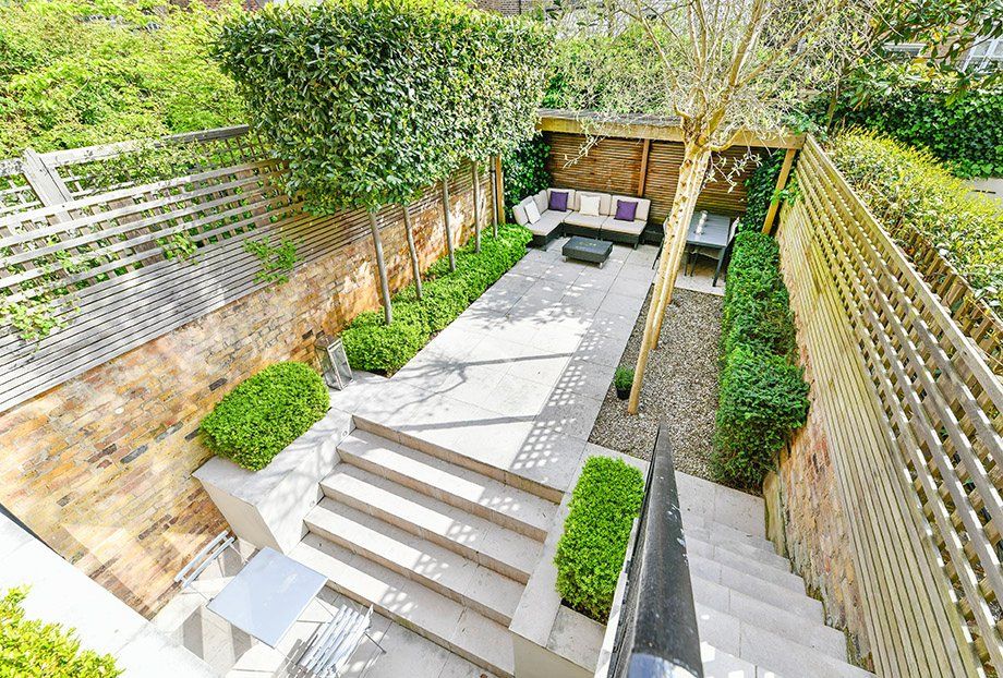 Property photo 2 of 35 Fabulous Garden
