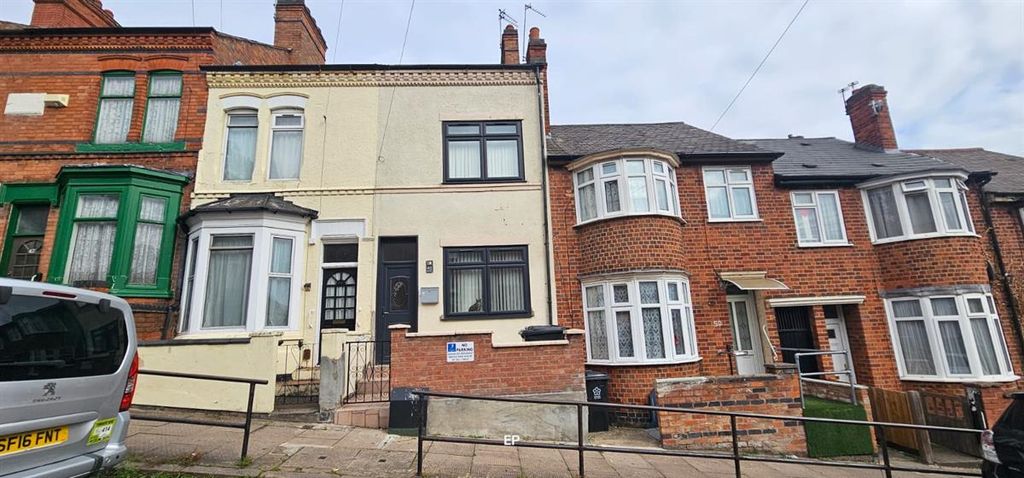 Property photo 1 of 18