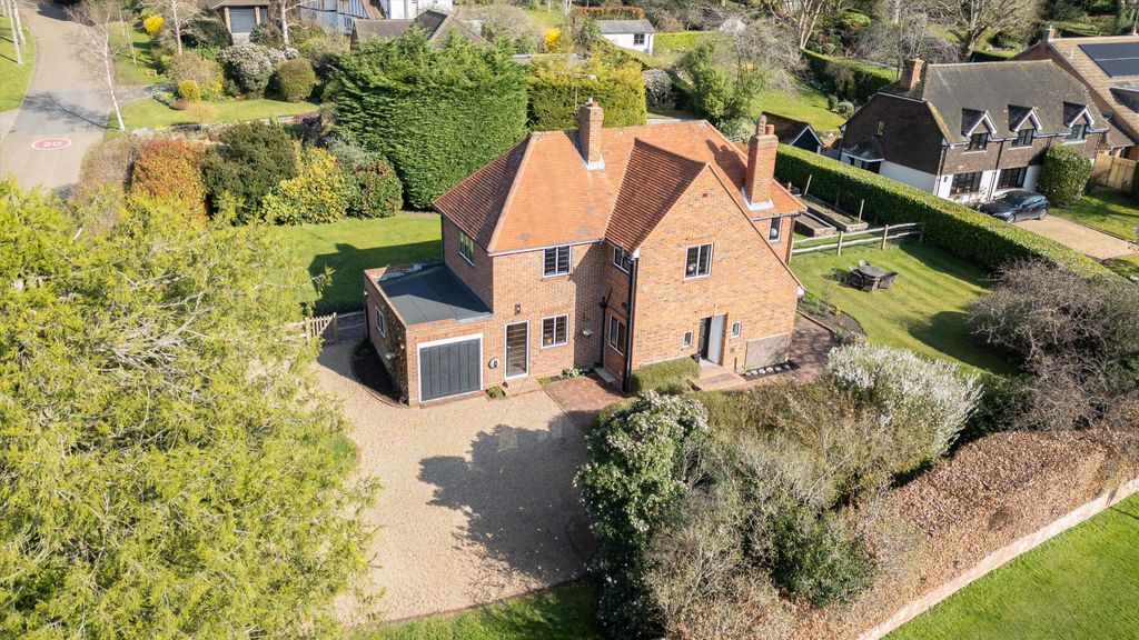 Property photo 3 of 17 Image