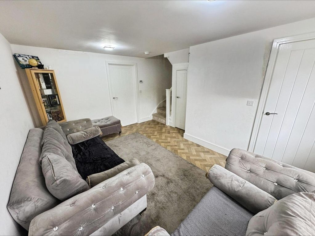 Property photo 3 of 12 Living Room