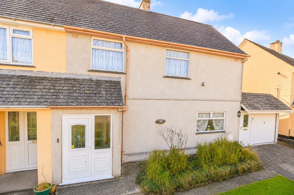 Property photo 1 of 13 d257ce9E-71A6-494F-A2Fd-A338A31A7B63