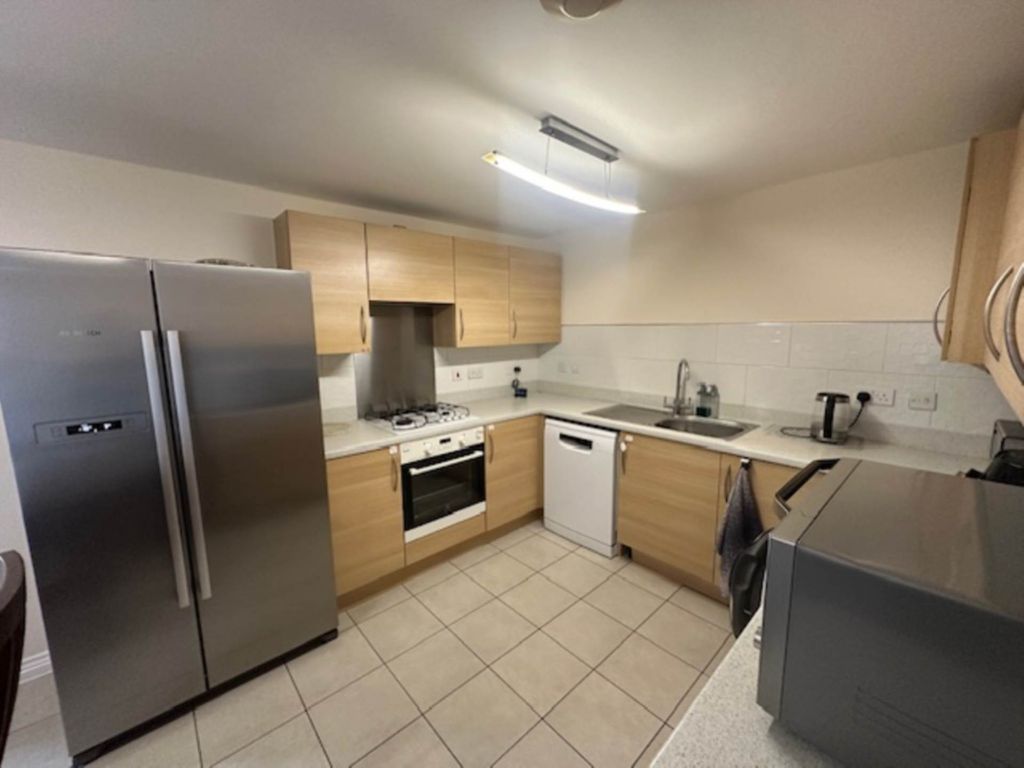 Property photo 3 of 28
