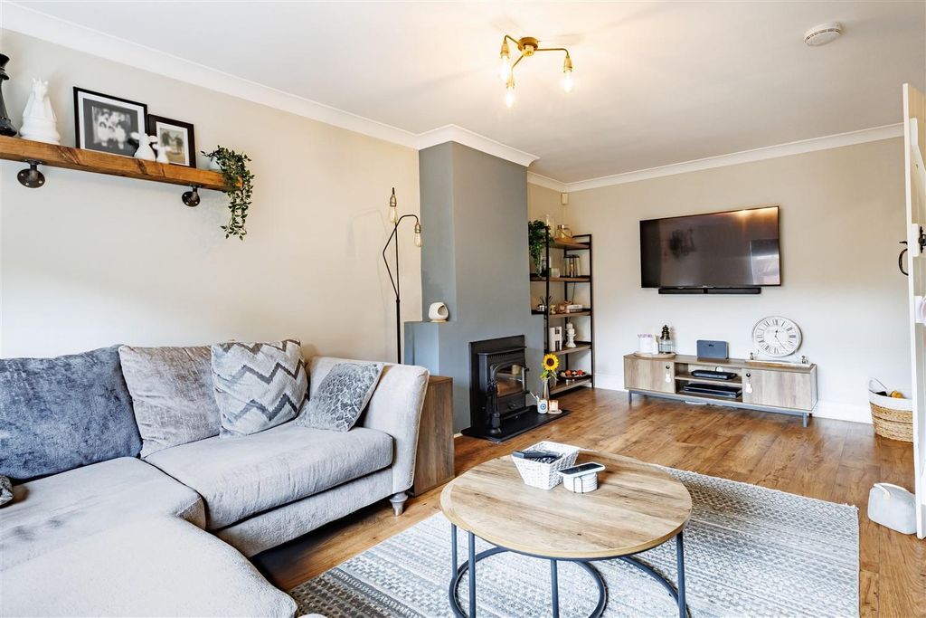 Property photo 2 of 30 17 The Magpies (21).Jpg