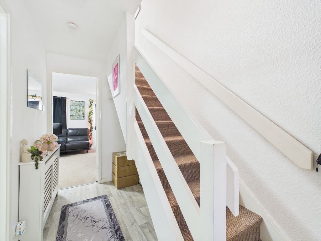 Property photo 2 of 14 Photo 4