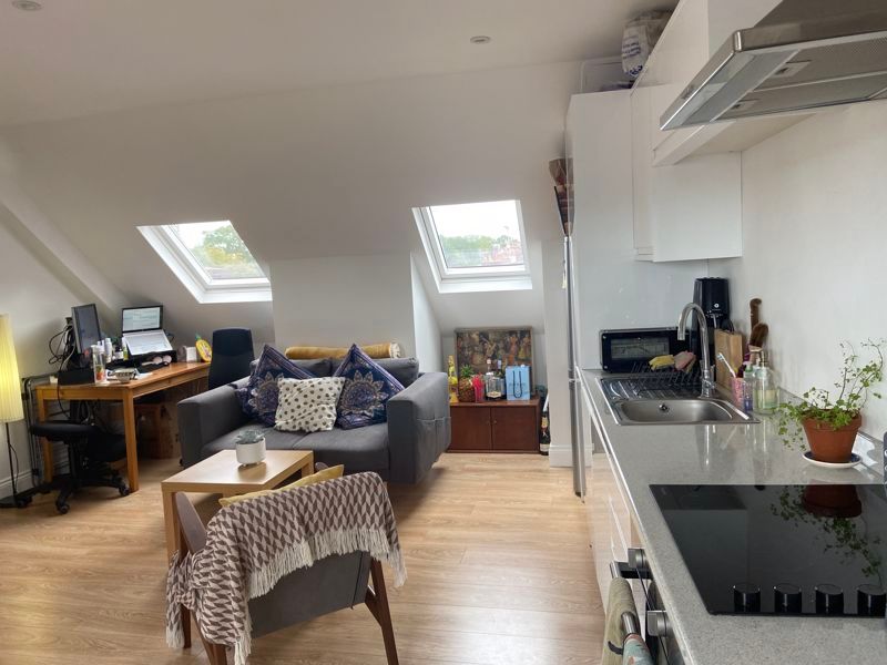 Property photo 2 of 11 Photo 2