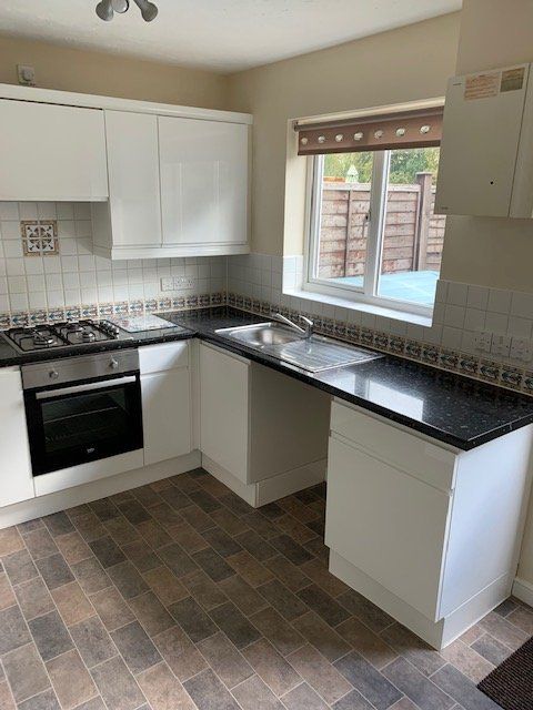 Property photo 2 of 16