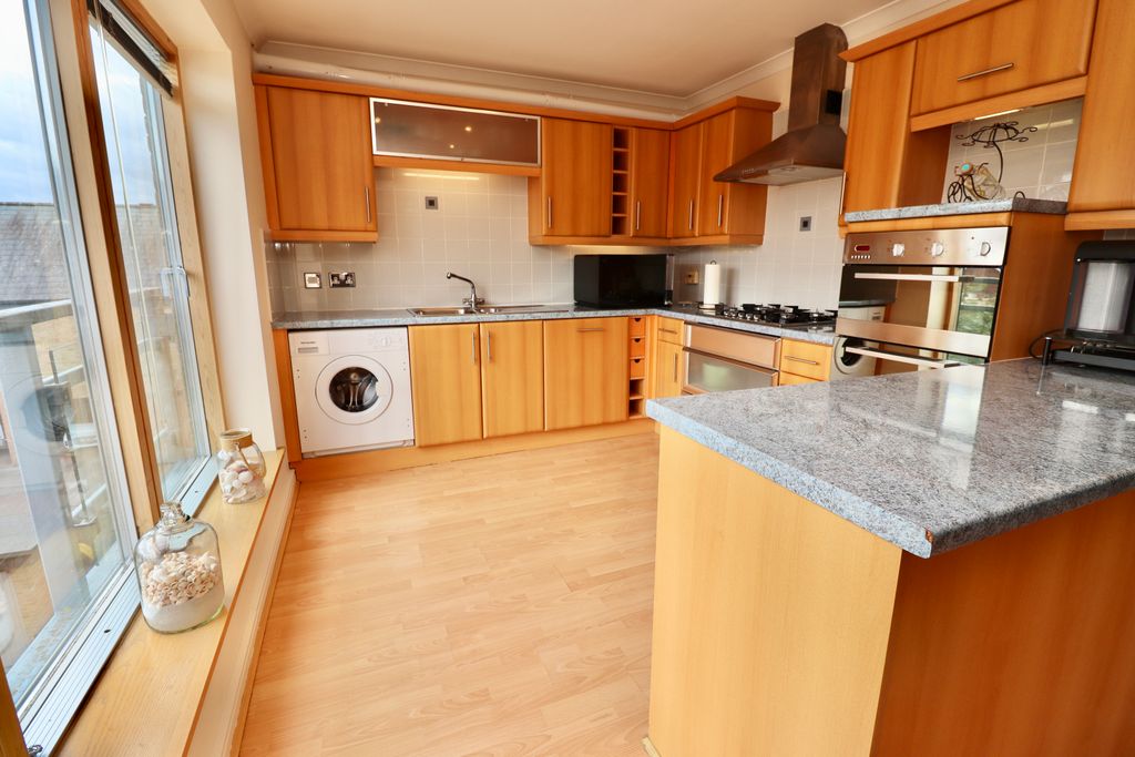 Property photo 2 of 23 Img_0579