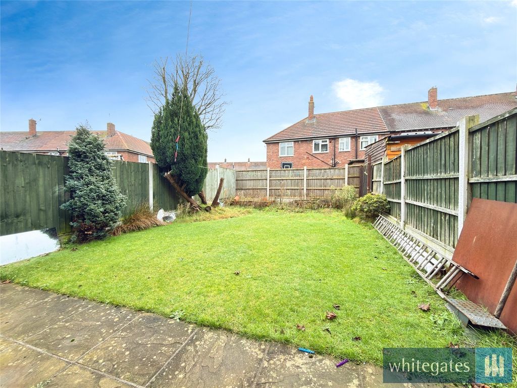 Property photo 2 of 16 Picture No. 32