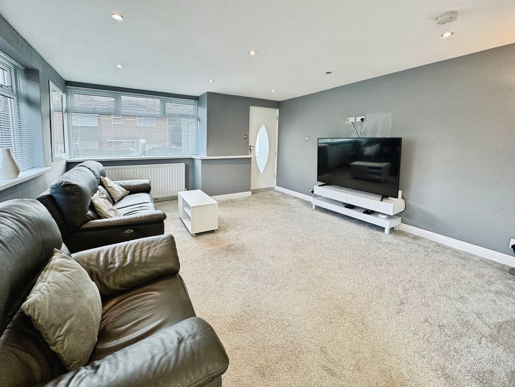 Property photo 2 of 11 Photo 10