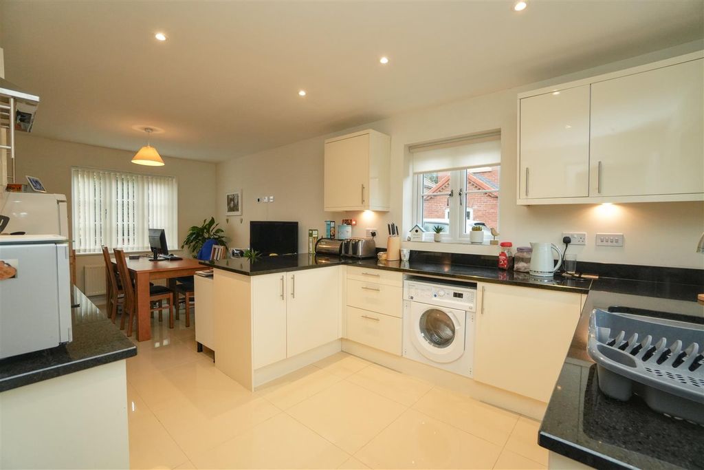 Property photo 2 of 15 Dsc09270.Jpg