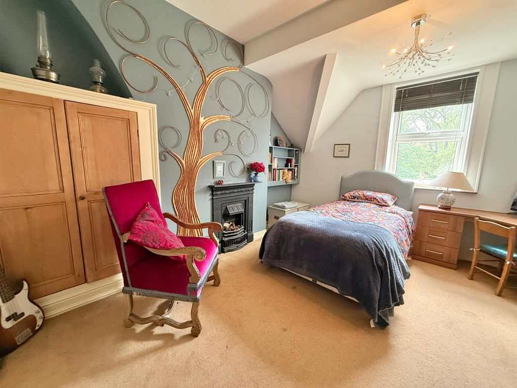Additional image 10 of 7 bed semi-detached house for saleVictoria Road, Macclesfield SK10