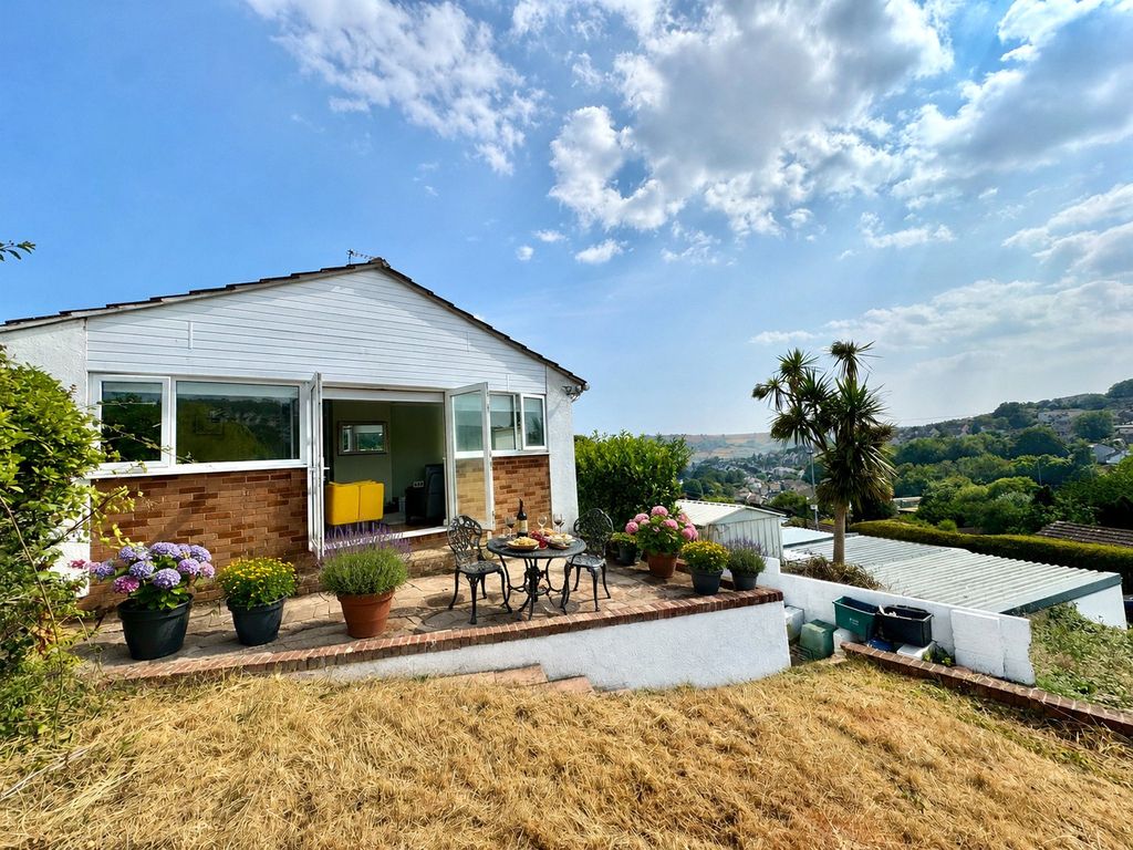 Property photo 1 of 18 Picture No. 28