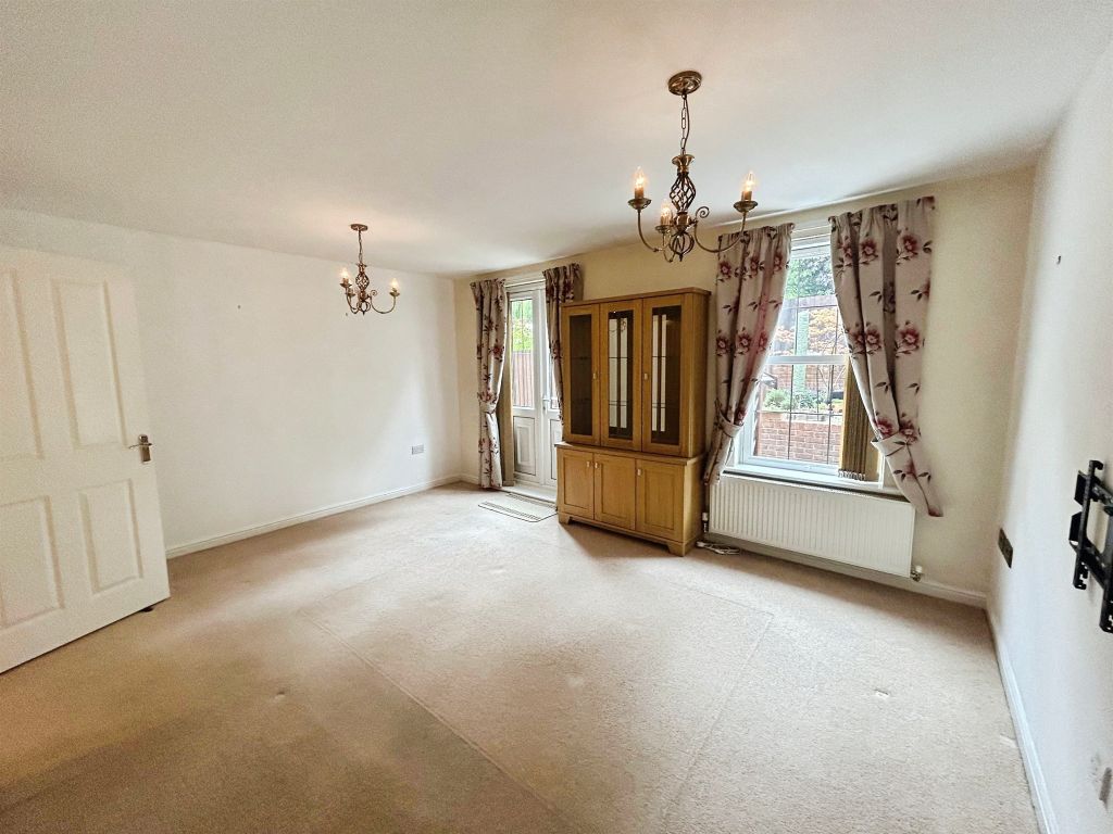 Property photo 3 of 22