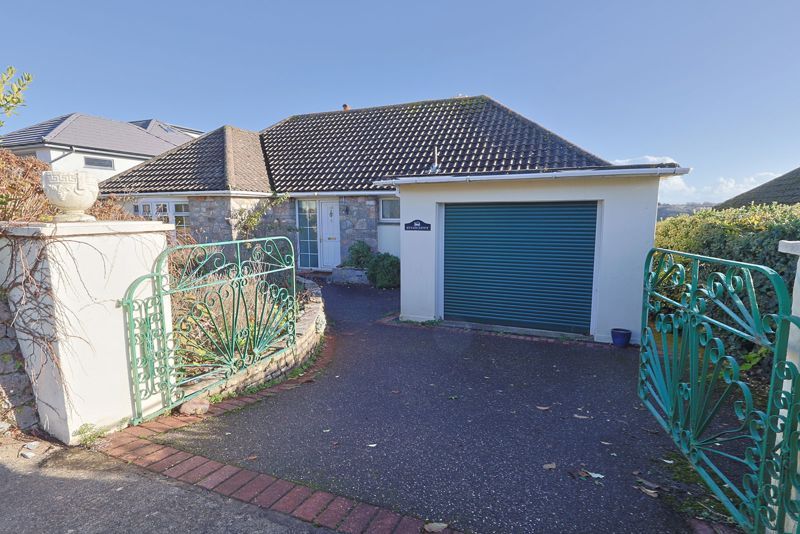 Property photo 2 of 12 Photo 11