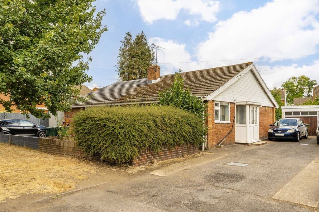 Property photo 1 of 8