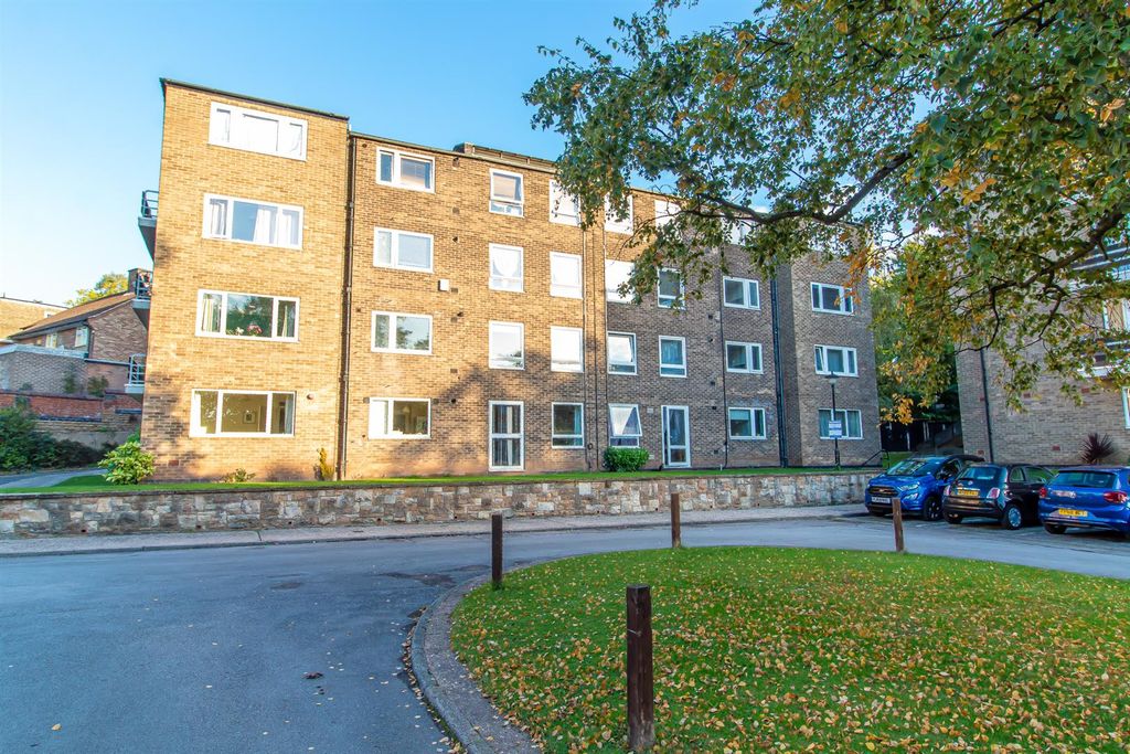 Property photo 1 of 10 Outside