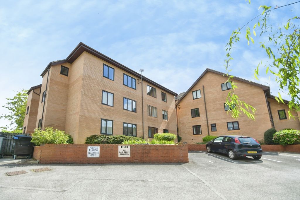 Property photo 2 of 14 Pbox-Img.Jpg