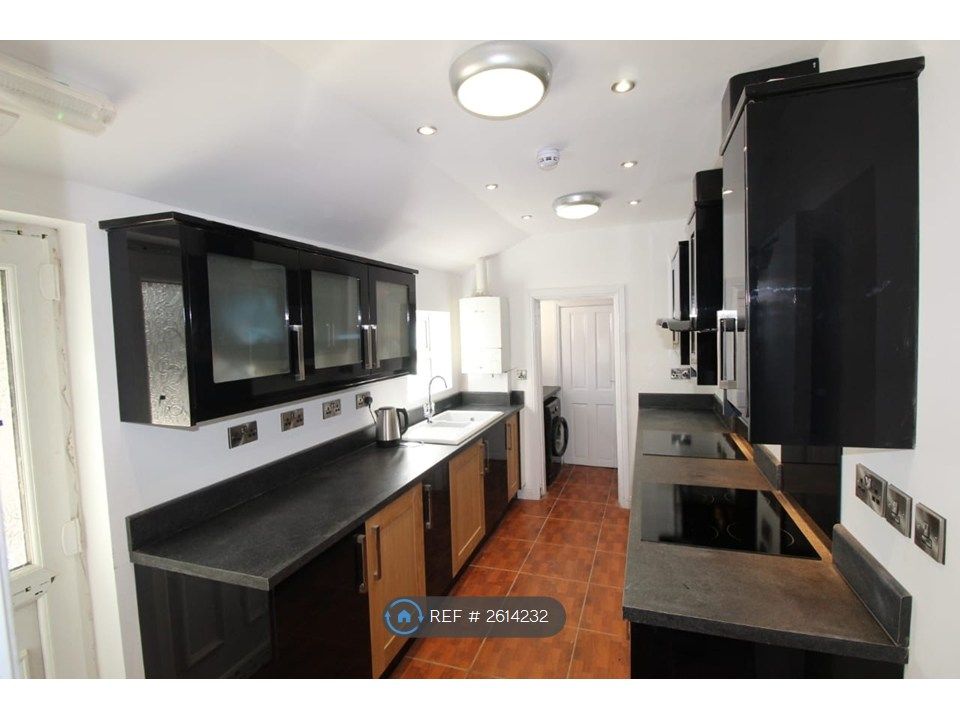 Property photo 1 of 26