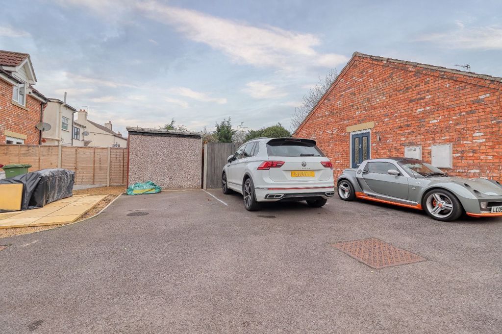 Additional image 11 of 2 bed semi-detached house for saleNorth Street, Crowle DN17