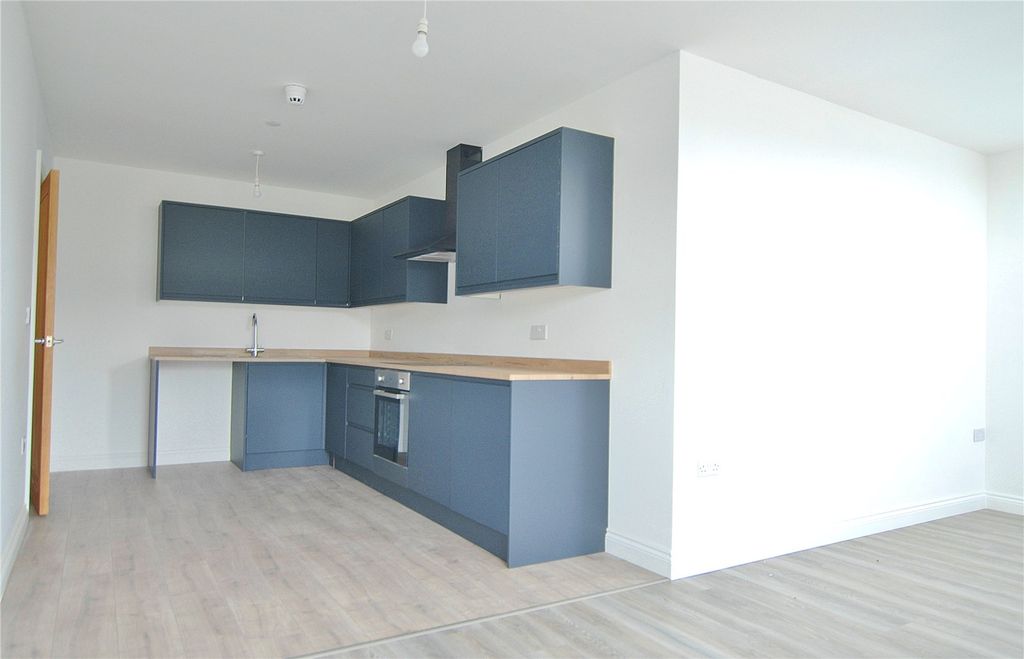 Property photo 2 of 8 Picture No. 02