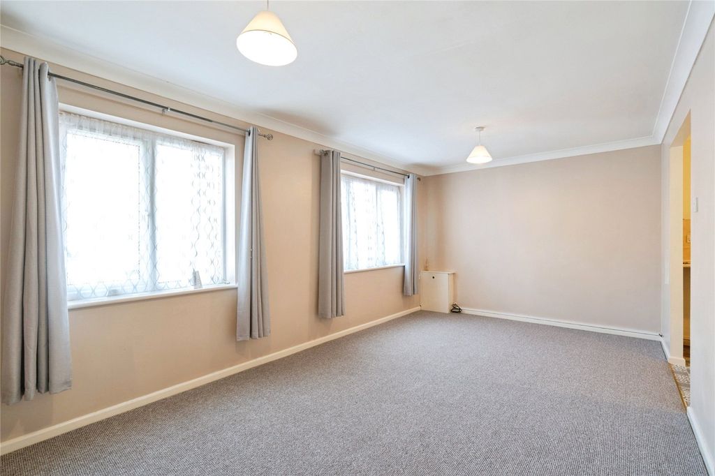 Property photo 3 of 12 Living Room