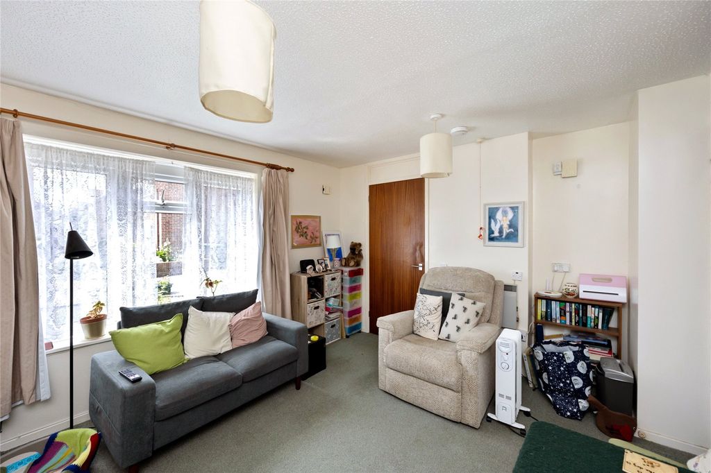 Property photo 3 of 12 Picture No. 08