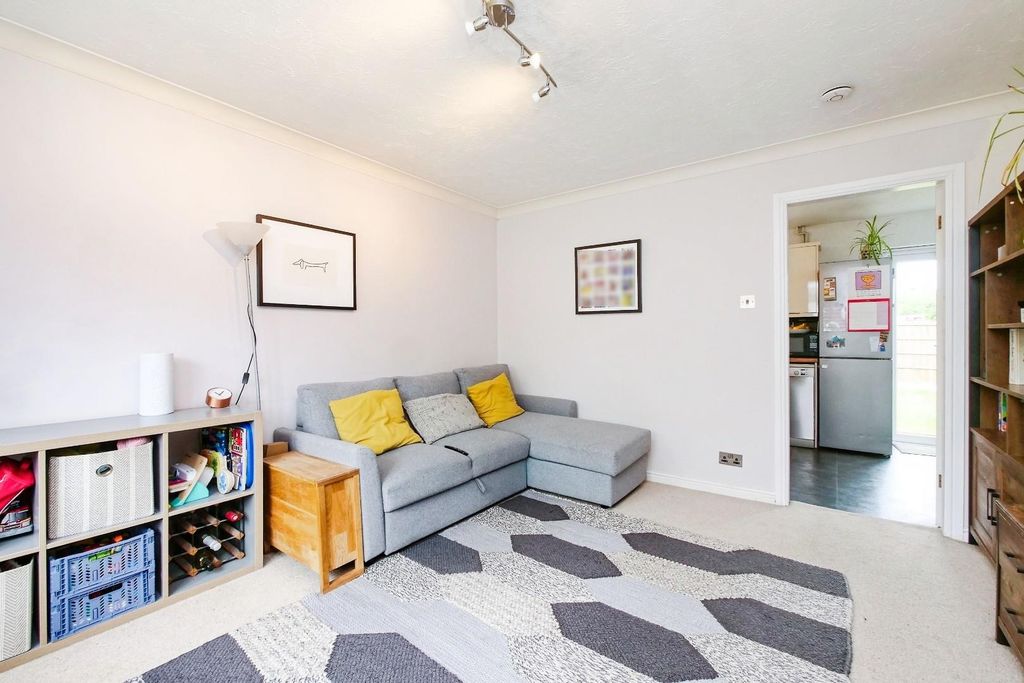 Property photo 3 of 14 Pnmb0073.Jpg