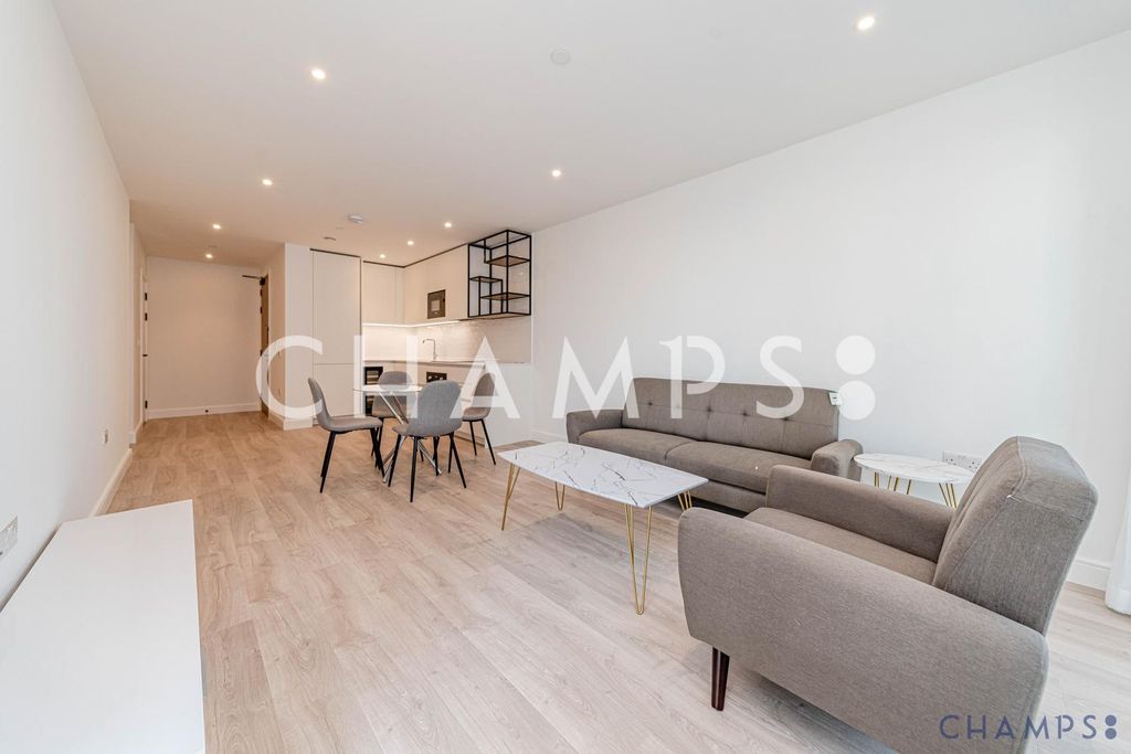 Property photo 2 of 21 Gallery