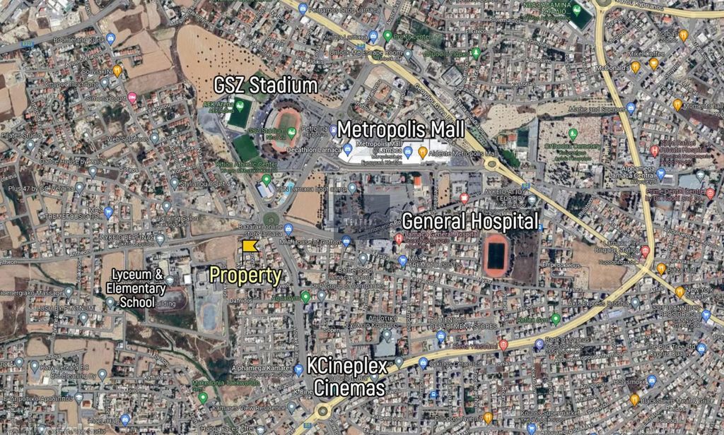 Property photo 2 of 12