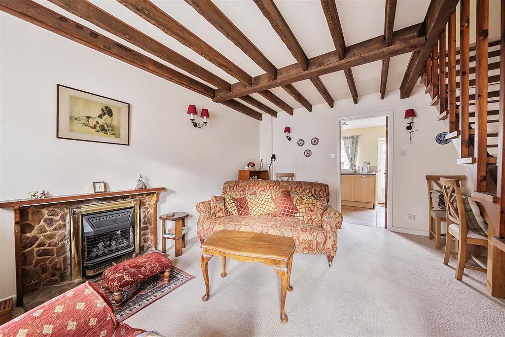 Property photo 3 of 20 Sitting Room