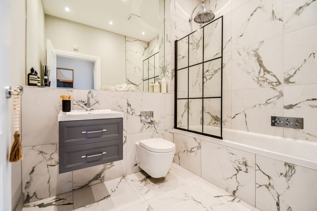 Additional image 8 of 2 bed flat to rentThe Grand Apartments SS9