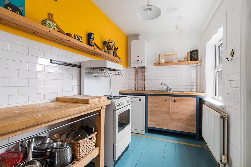 Property photo 2 of 26 Untitled (8 Of 15).Jpg