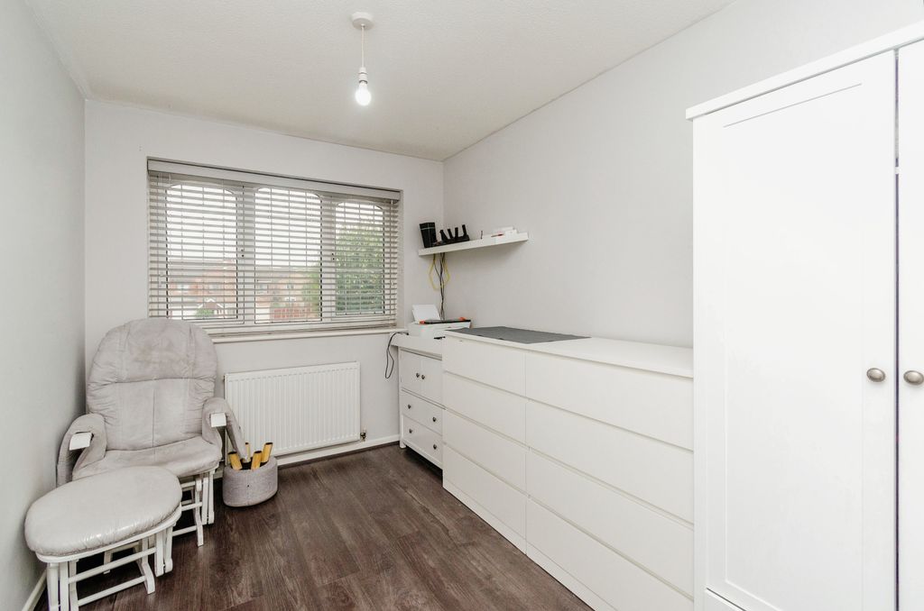 Property photo 3 of 9