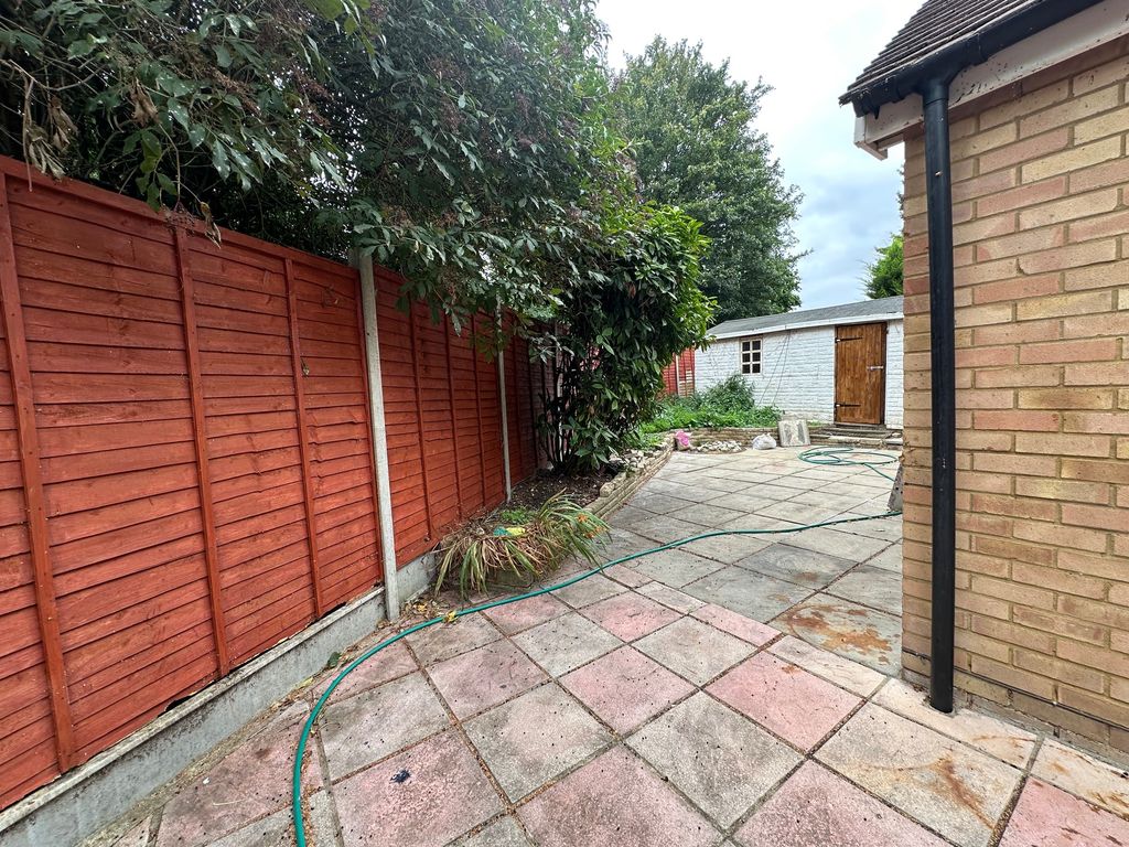 Additional image 14 of 4 bed detached house to rentKing Edwards Road, Ascot SL5