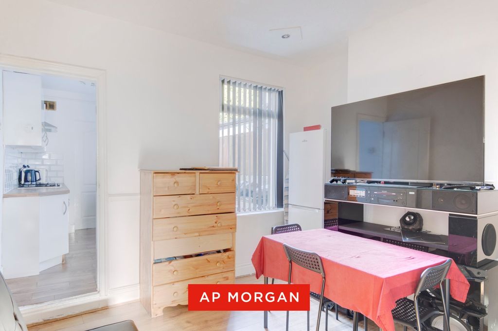 Property photo 2 of 13 Picture No. 02