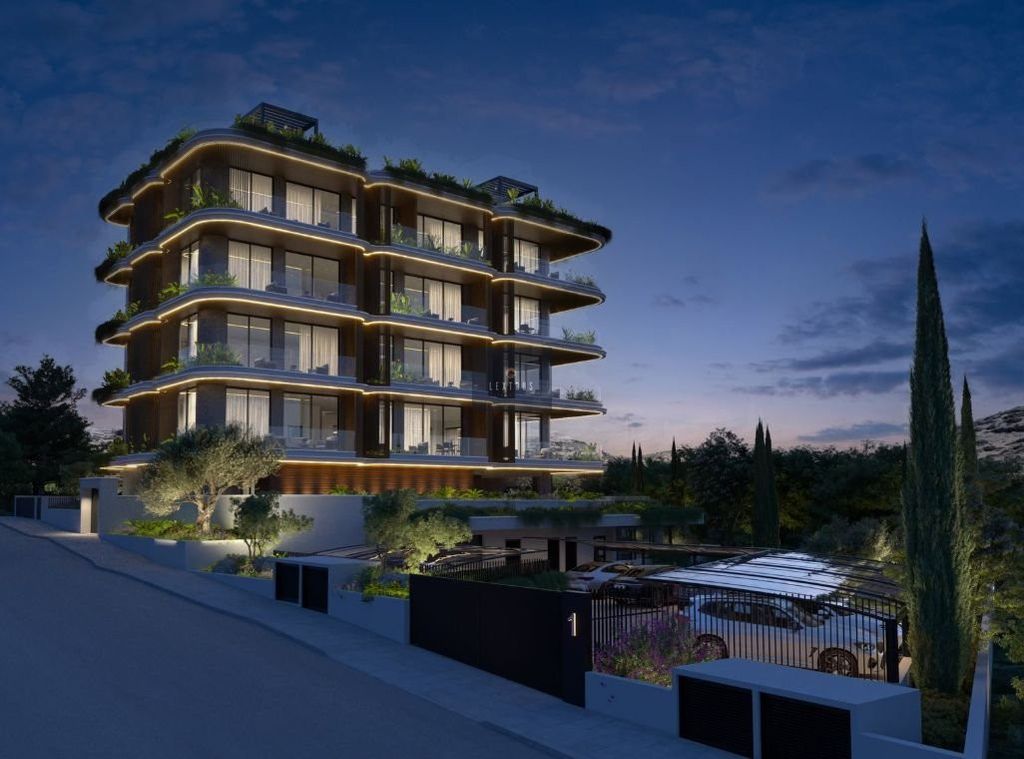 Property photo 2 of 6