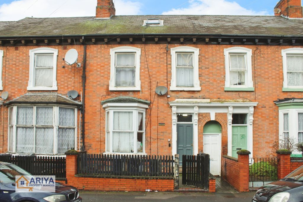 Property photo 1 of 9