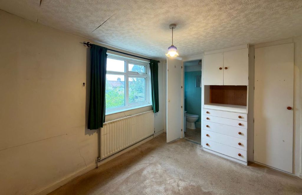 Property photo 3 of 9