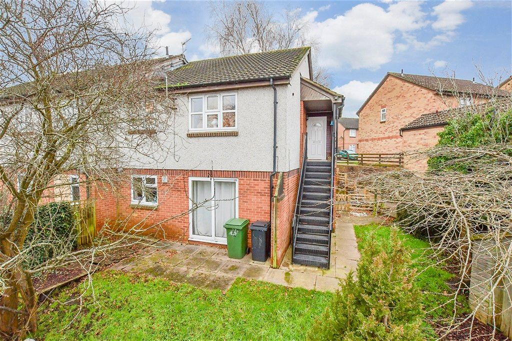 Property photo 1 of 7 External (Web) 1