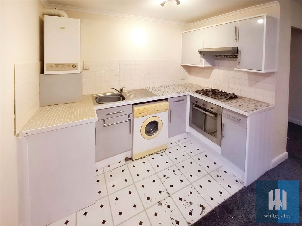 Property photo 2 of 9 Picture No. 19