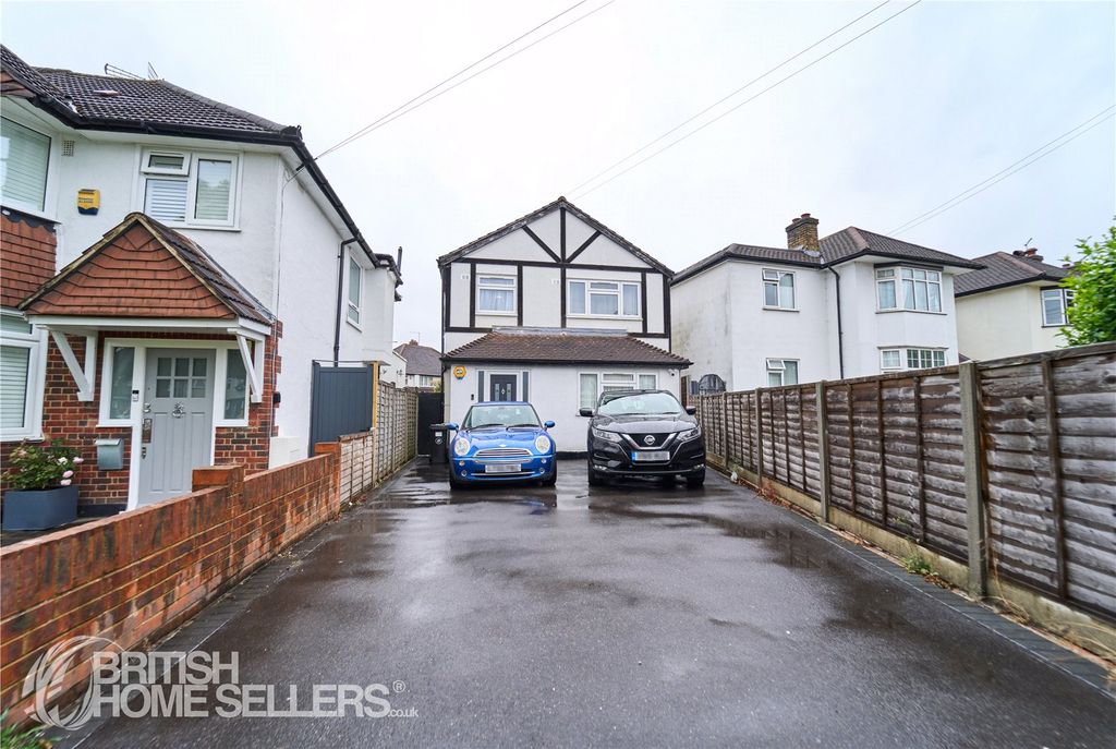 Property photo 1 of 19 Picture No. 03