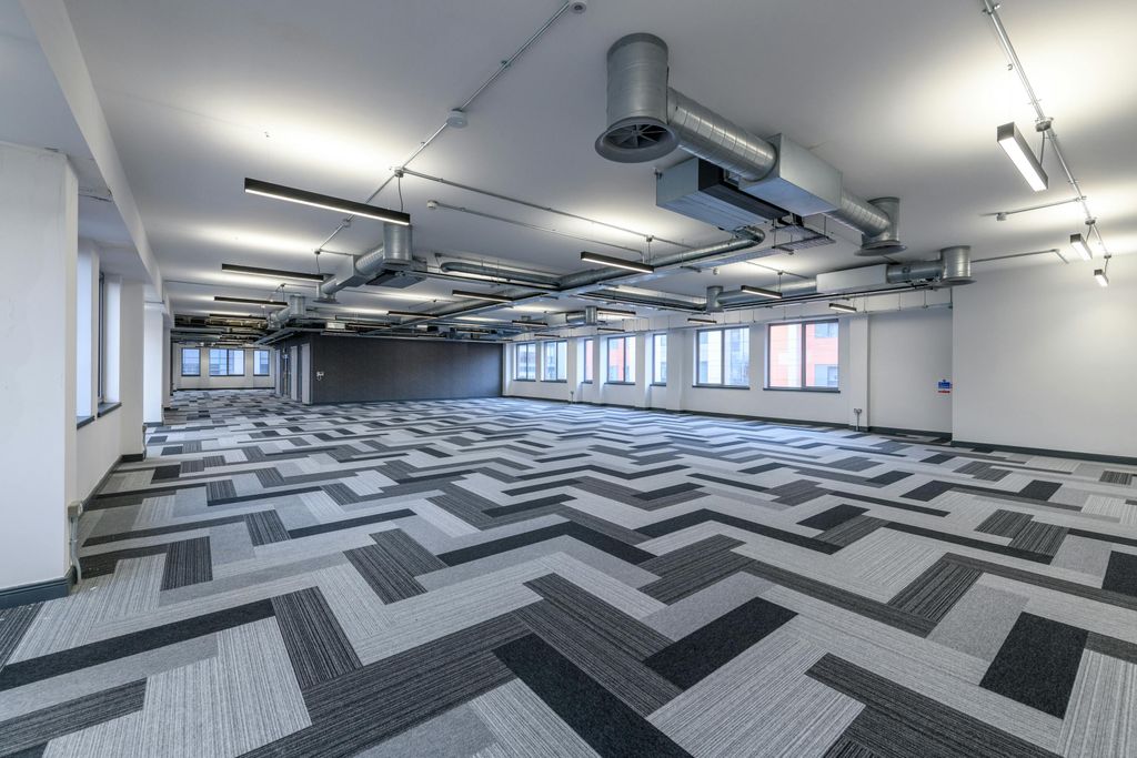 Property photo 2 of 9 Ah-0051.Jpg