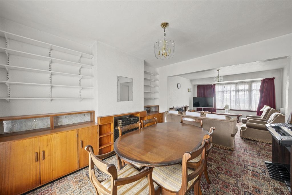 Property photo 3 of 20 2