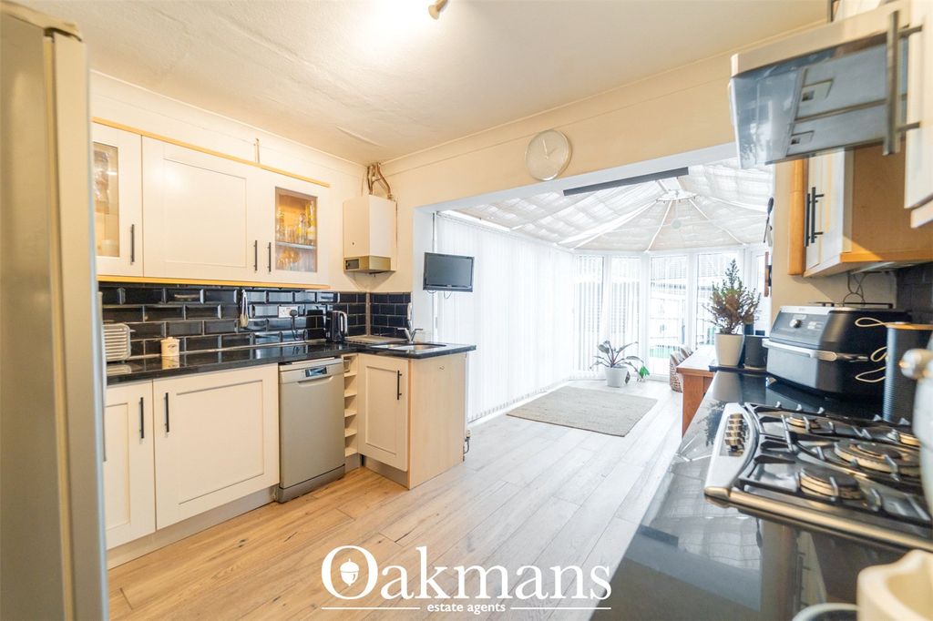 Property photo 3 of 28 Picture No. 06