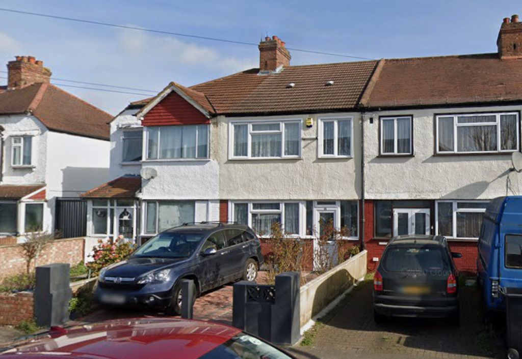 Property photo 1 of 9